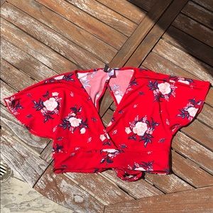 Red cropped blouse from H&M